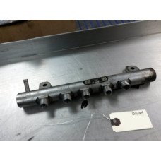 101S009 Left Fuel Rail For 11-16 Chevrolet Silverado 2500 HD  6.6 12651989 Duramax Diesel